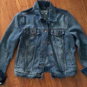 Super cute Jean jacket —like new!!!